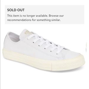 Chuck Taylor All Star Luxe Leather Low Top Sneaker